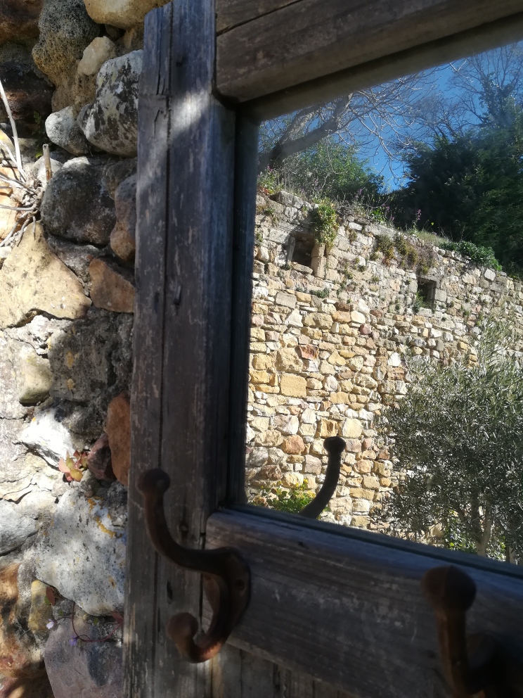 Au Debut Lincertitude